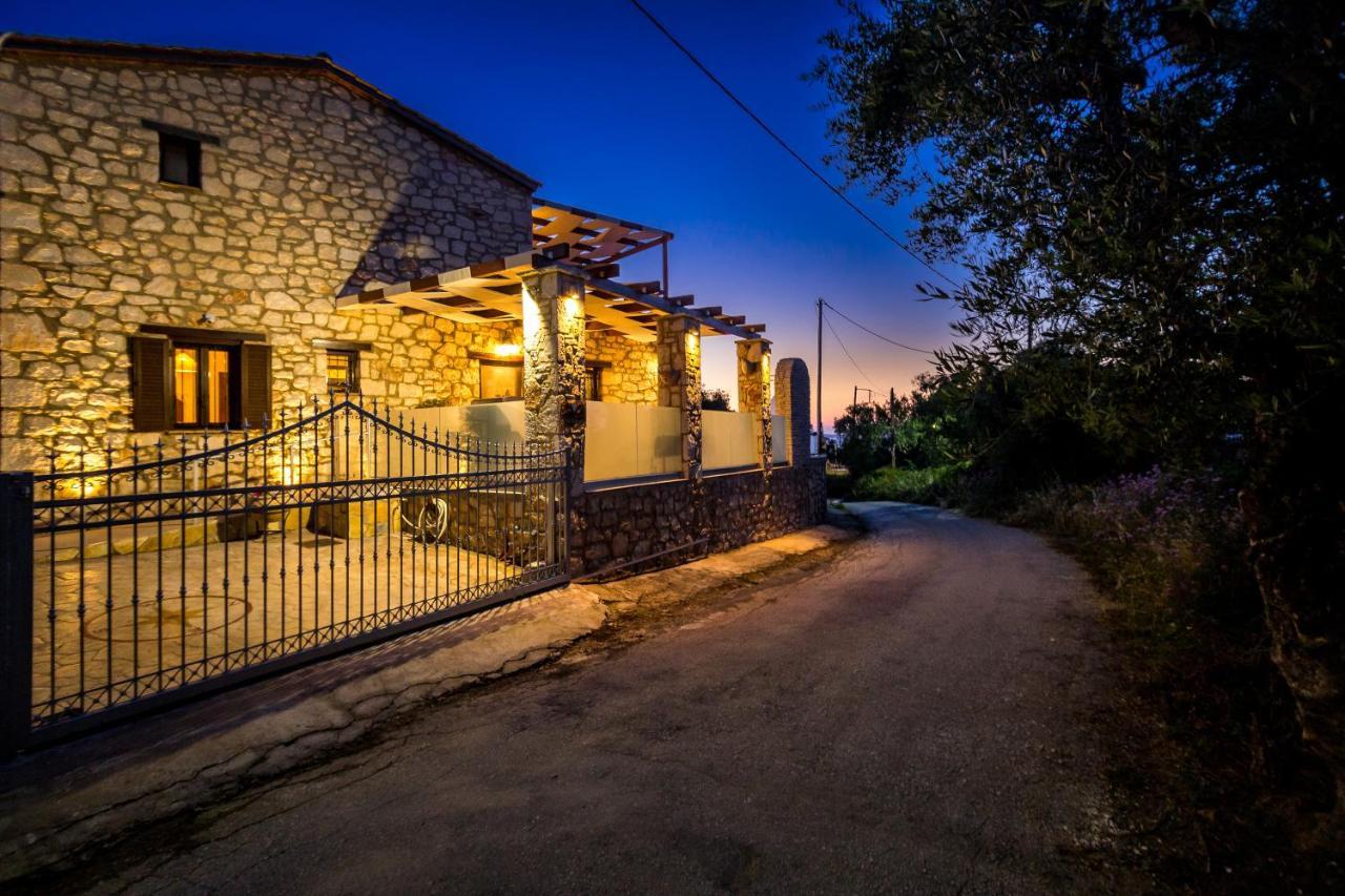 Villa Diamante Amoudi Exterior foto